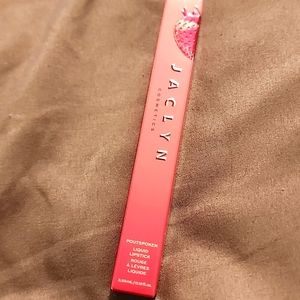 New Jaclyn Cosmetics Liquid Lipstick Color:Strawberry Cake